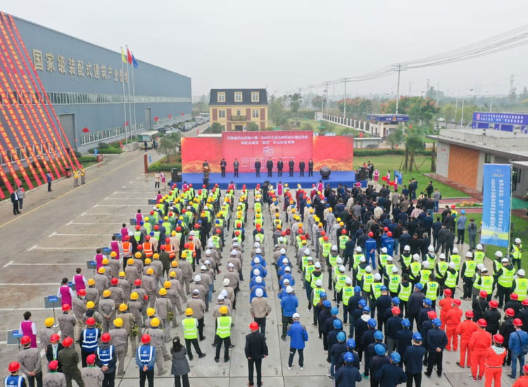 65封面.jpg 65封面.jpg