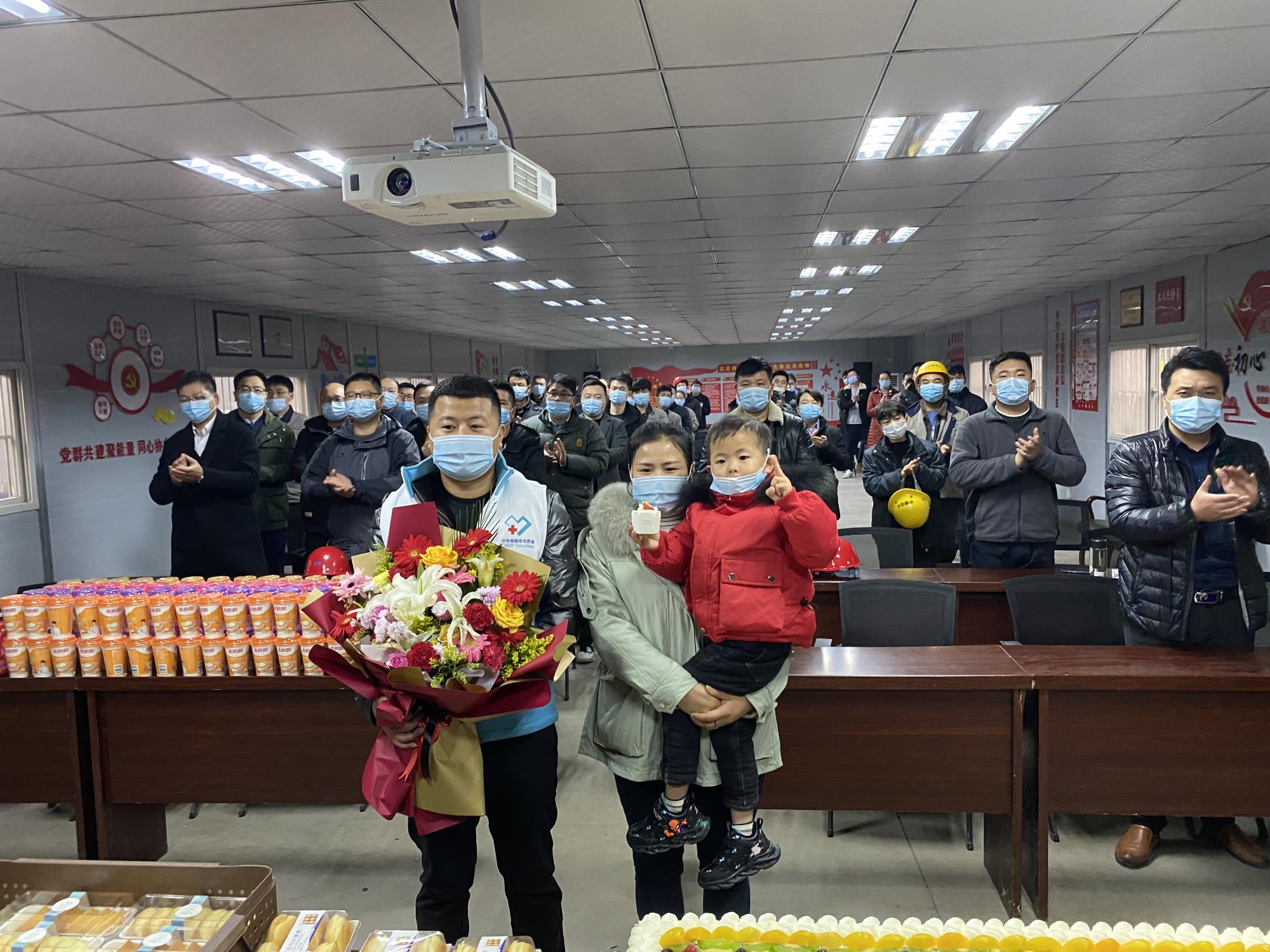 c0ac73abfec236f44fd92bdf9d91a4b.jpg c0ac73abfec236f44fd92bdf9d91a4b.jpg