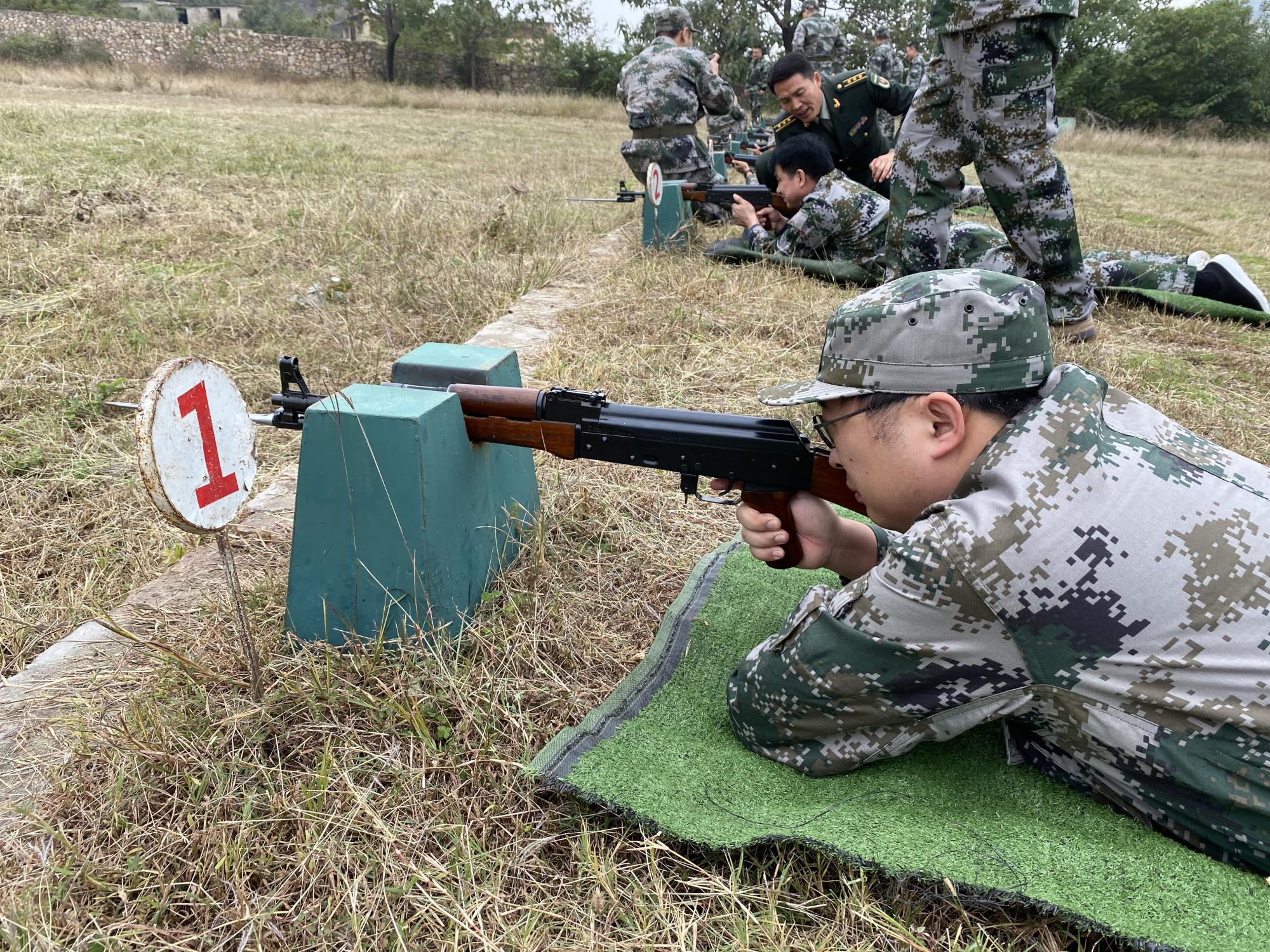 7ee37c020e9bf81b2fae526d96b73a4.jpg 7ee37c020e9bf81b2fae526d96b73a4.jpg