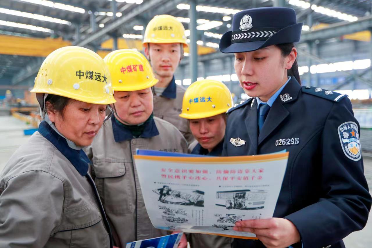 4cf5cd6a69c0bb0c4904b42f8aea07e.jpg 4cf5cd6a69c0bb0c4904b42f8aea07e.jpg